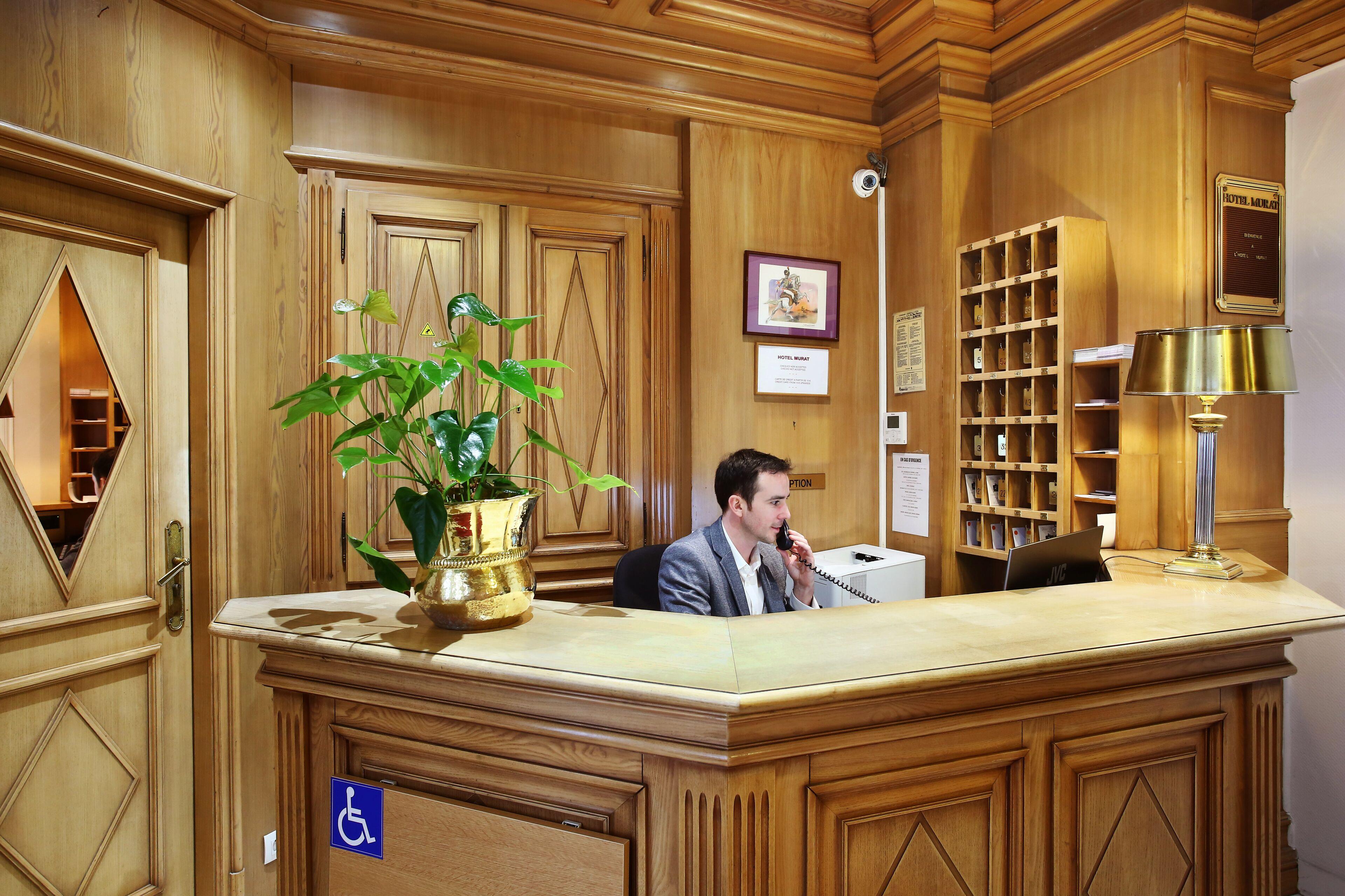 Murat Hotel 3*