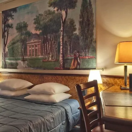 Hotel Murat Parigi